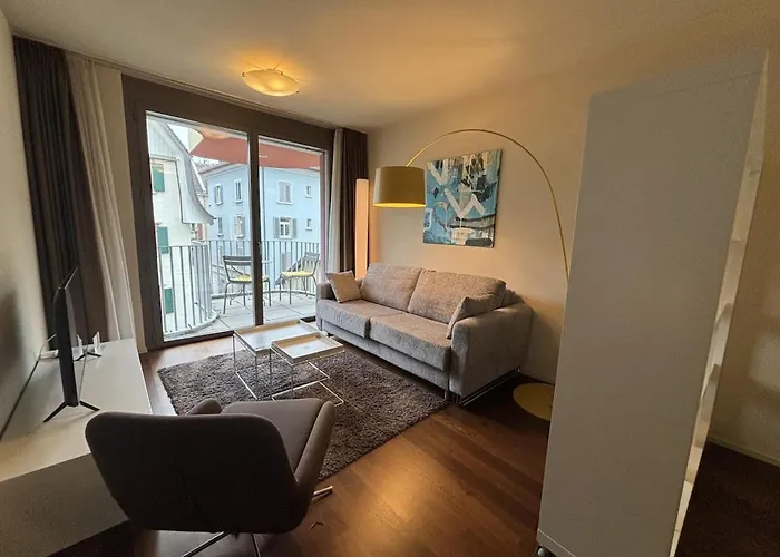 Stylish 1br In The Center - Baron 25 *